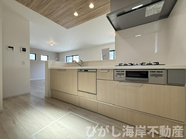 平塚市袖ヶ浜　新築戸建　全３棟のキッチン|キッチンスペース
