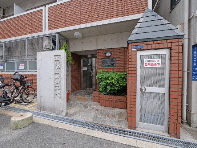 T-STORYのエントランス