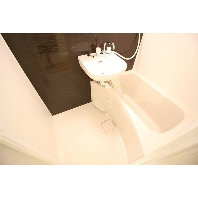 メゾン笹塚の洗面所