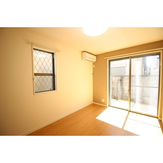 メゾン笹塚の居間・リビング