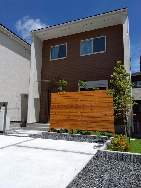 三鷹市大沢１丁目の中古一戸建の外観