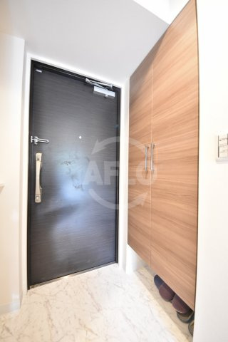 ワールドアイ大阪ドームシティの玄関|ワールドアイ大阪ドームシティ　玄関
