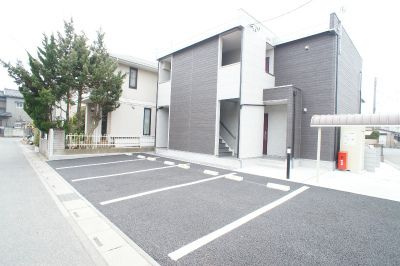 カンタービレの駐車場