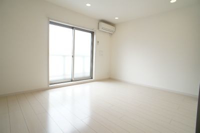 カンタービレの居間・リビング