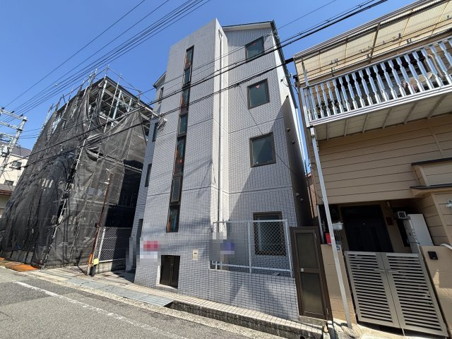 レジーナ・ＡＩＺＥＮの外観