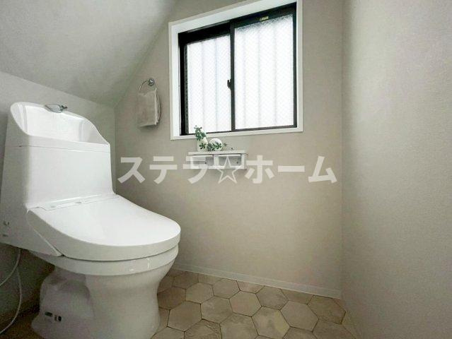 安田3 中古戸建のトイレ|シンプルで使いやすいトイレです