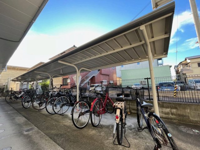 【その他共用部分】 | レオパレスヴァンⅡ | 屋根付き駐輪場