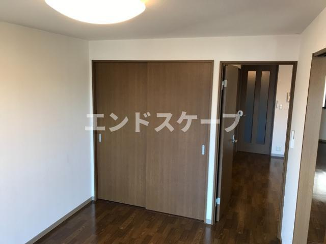 エスポアールＫの内装|西側洋室
高崎、前橋のお部屋探しはエンドスケープまで！お客様の理想お聞かせ下さい♪