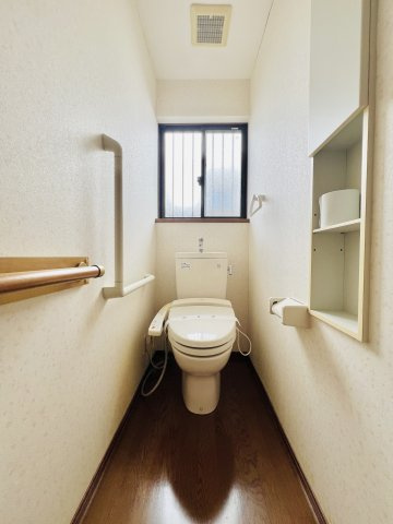 前橋市昭和町三丁目のトイレ|シンプルで使いやすいトイレです