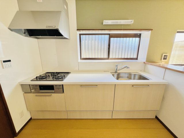 前橋市田口町のキッチン|収納も充実のキッチン♪
