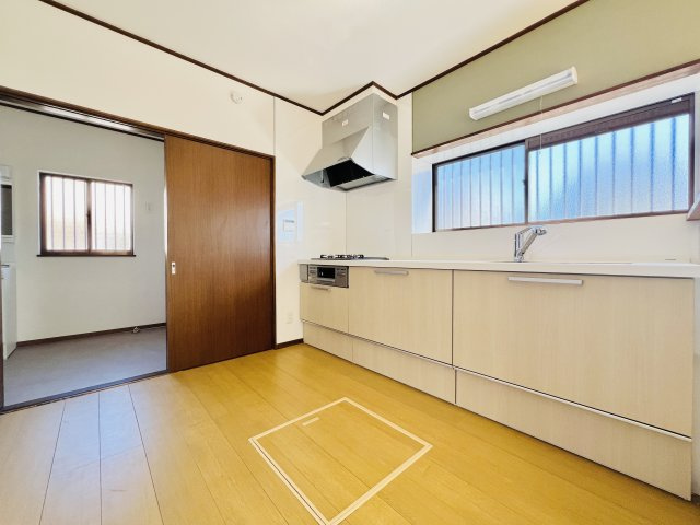 前橋市田口町のキッチン|作業スペースも広くお料理も快適にできるキッチン