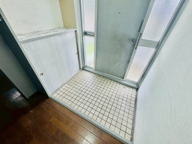 藤ヶ台戸建ての玄関