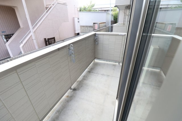 セレブ日吉のバルコニー