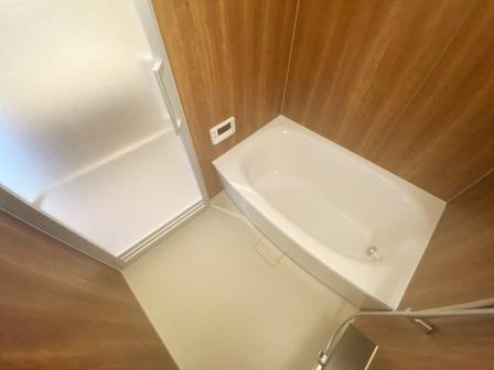 ニアレスタＳＵＧＡＭＯの浴室