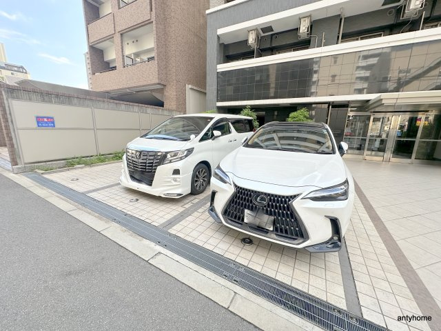 エスリード谷町六丁目　仲介手数料無料の駐車場