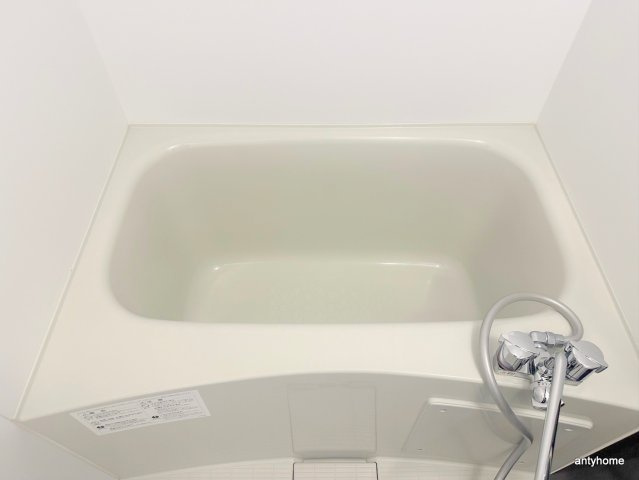 エスリード谷町六丁目　仲介手数料無料の浴室