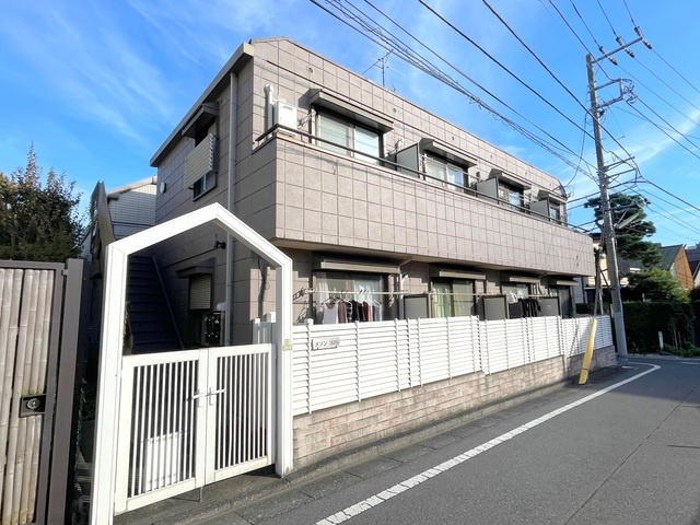 メゾン３２９