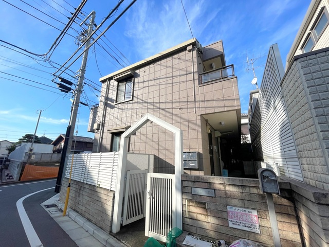 メゾン３２９の外観