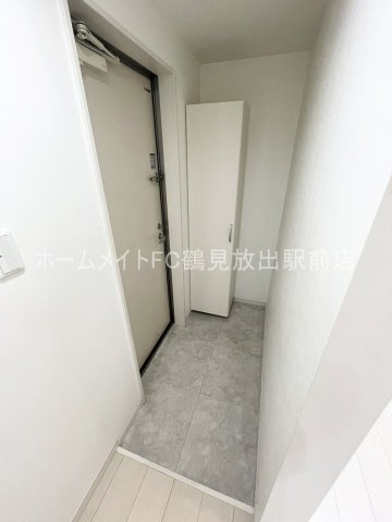 東大阪市鴻池本町のハイツの玄関