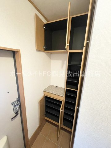 東大阪市三島２丁目のハイツのその他