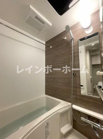 ウエリスアーバン住吉EASTの浴室