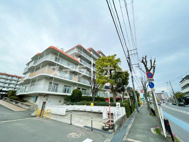 豊中緑ヶ丘サンハイツB棟の外観|外観もきれいです