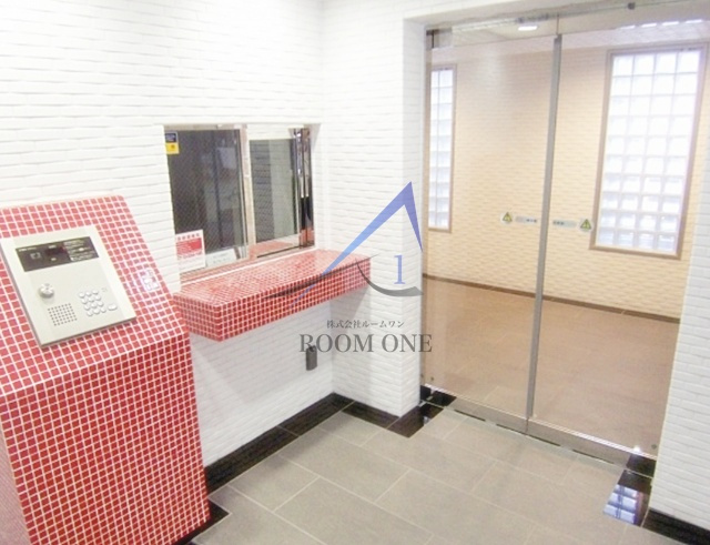 フィオリーシェ東浅草のエントランス|エントランスです。