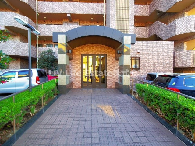 エマーレ保谷　（旧ティースガーデンホウヤ）