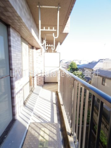 エマーレ保谷　（旧ティースガーデンホウヤ）のバルコニー