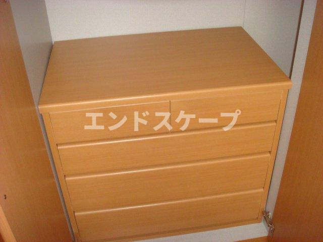 リバージュの収納|チェスト
高崎、前橋のお部屋探しはエンドスケープまで！お客様の理想お聞かせ下さい♪