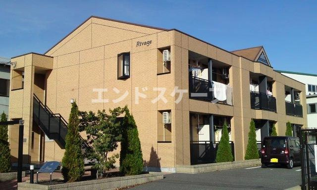 リバージュのエントランス|高崎、前橋のお部屋探しはエンドスケープまで！お客様の理想お聞かせ下さい♪