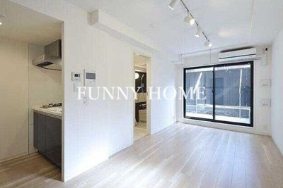 【居間・リビング】 | ルネサンスコート三軒茶屋WEST