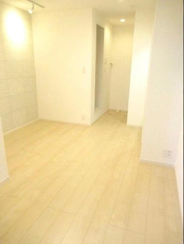 レゾナンス西新井の居間・リビング