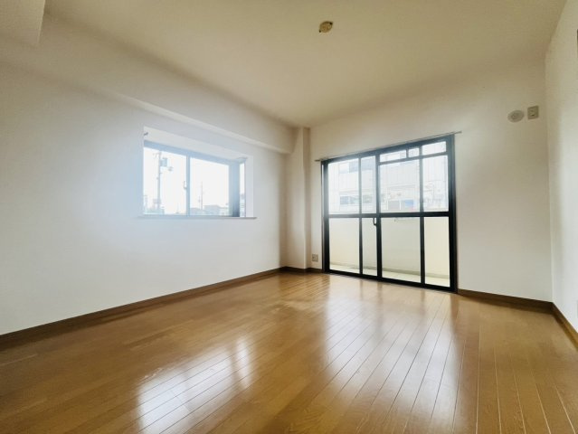 エスポワール西神戸の居間・リビング