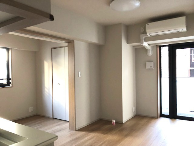 ルニック新御徒町Ⅰの居間・リビング