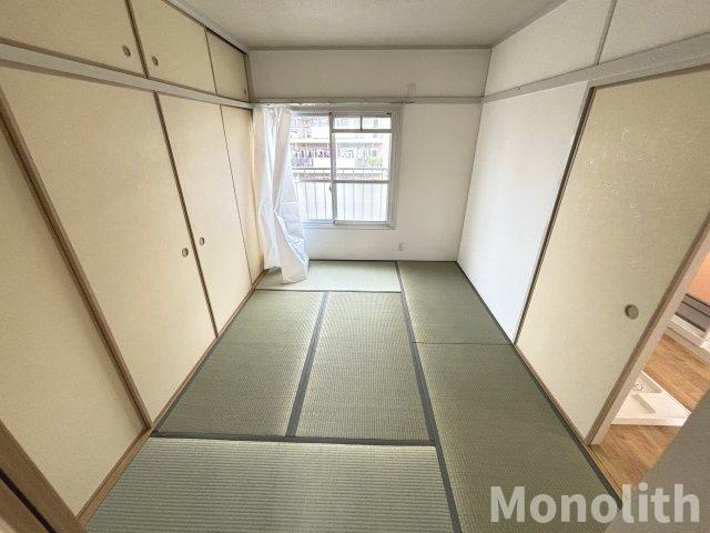 鶴山台9号棟の和室