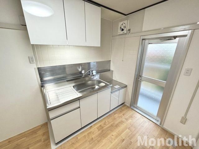 鶴山台9号棟のキッチン