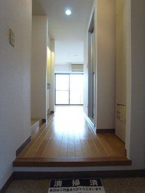 サンマンションアトレ大山の玄関