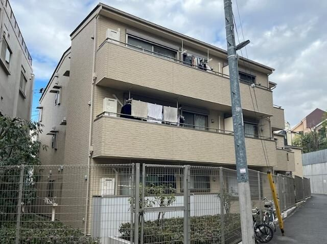 サンピア白山．