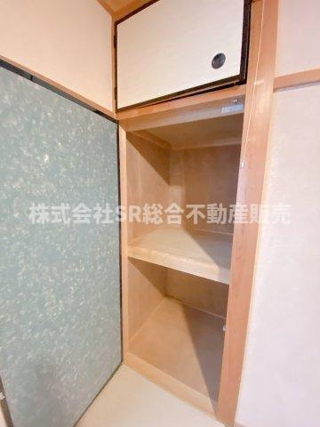 六万寺町1丁目中古戸建の収納|便利な収納スペースです