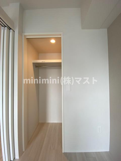 大阪市中央区瓦町２丁目の賃貸マンションの収納