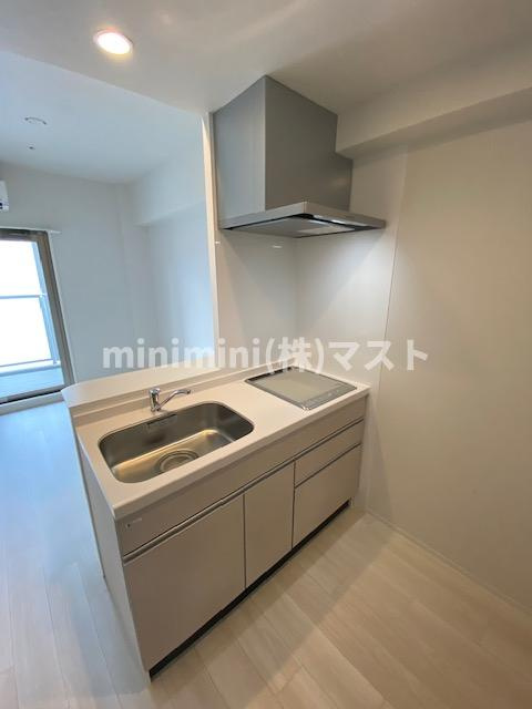 大阪市中央区瓦町２丁目の賃貸マンションのキッチン