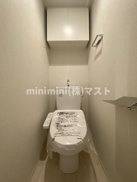 大阪市中央区瓦町２丁目の賃貸マンションのトイレ