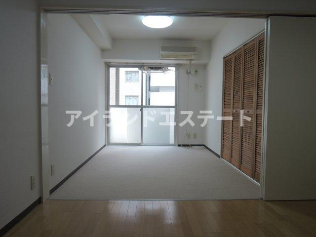 アルス三軒茶屋　高層階　陽当たり良好　浴室乾燥機の内装