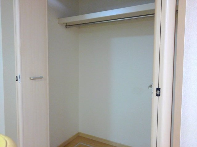 ブリアン　オーブの収納