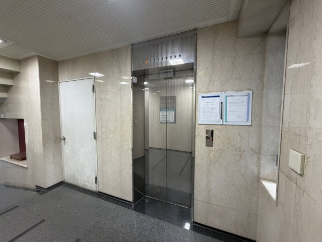 【エントランス】 | 高砂ビル