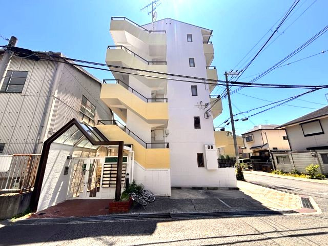リッジヴィラ魚崎の外観
