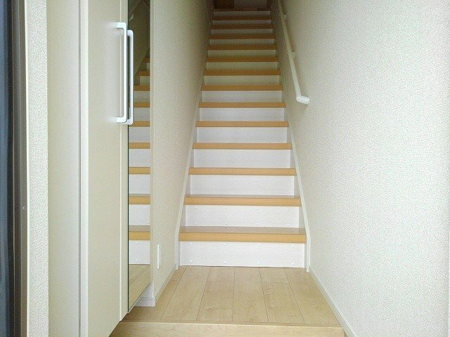 クレール樹（たつき）の玄関