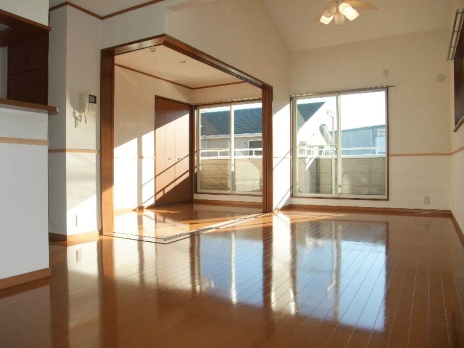 エレガント・ヴァラュアブルのその他