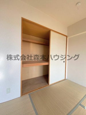 【収納】 | 　グレイシィーK・Y | ※反転タイプ別室の写真となります。
　設備内容など相違がある場合あくまで現状優先となります。
